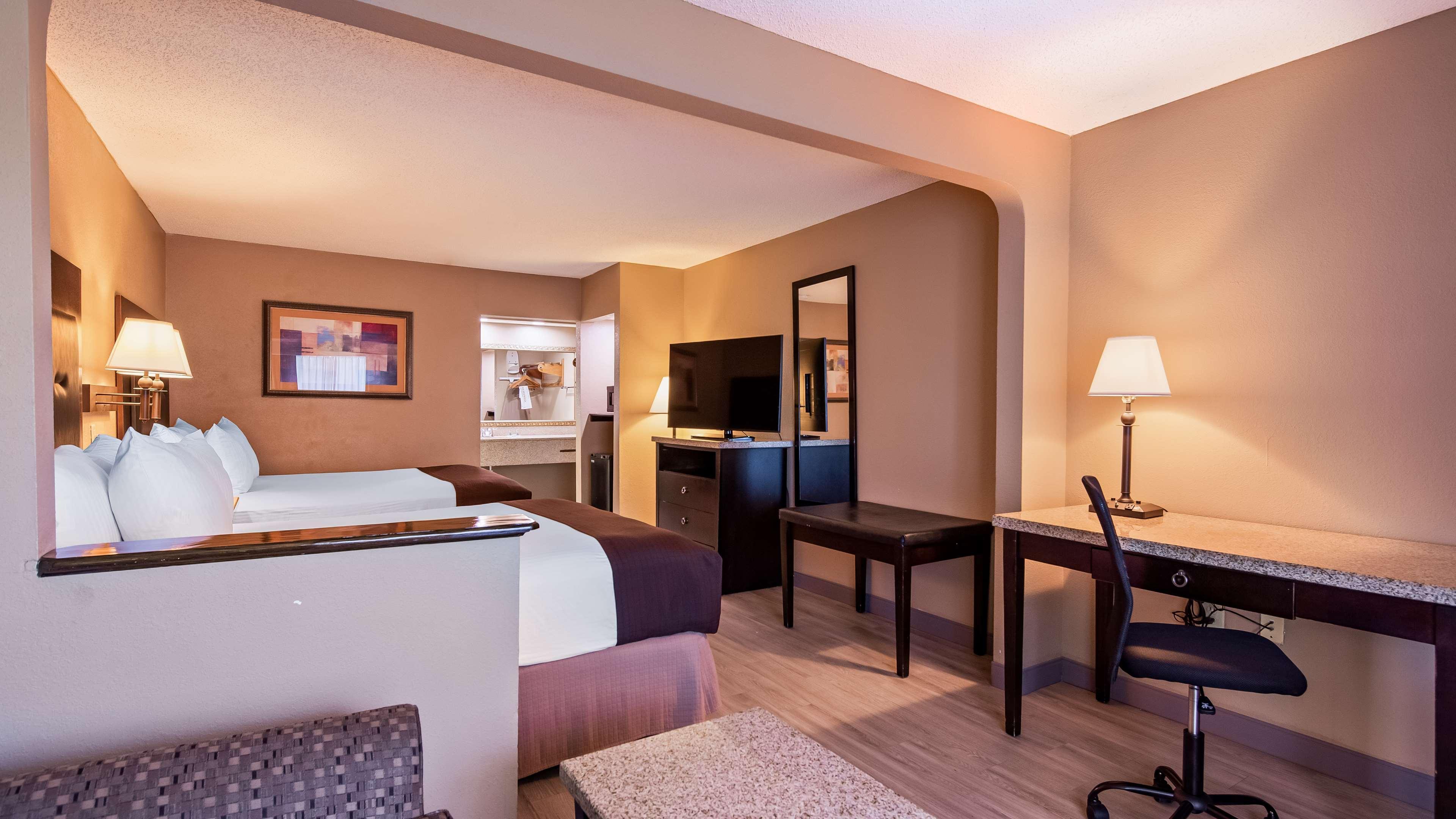 เบสต์ เวสเทิร์น ลัมเบอร์ตัน Hotel ภายนอก รูปภาพ